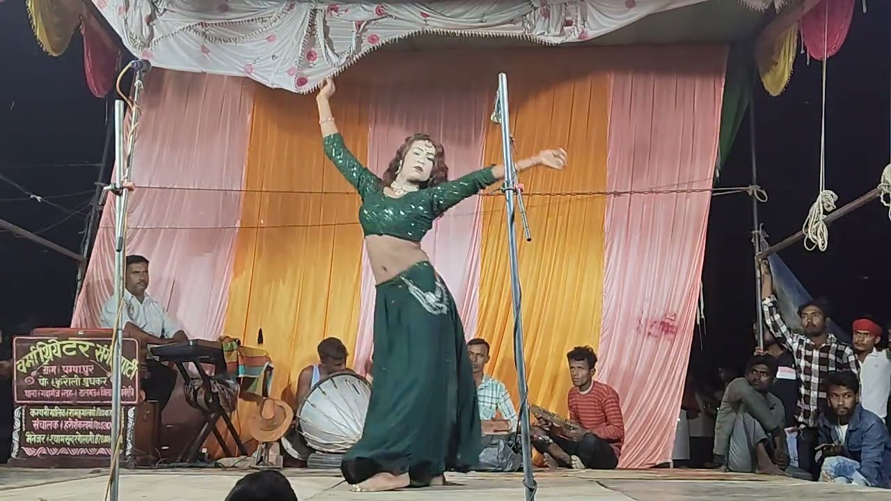 Pampa pur ki nautanki comedian Govinda ki Shayri Hansi majak ke sath