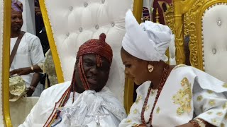 Live See How The Great Ooni Of Ife And His Sweet Queen Temitope Arrive Ayangburens Palace