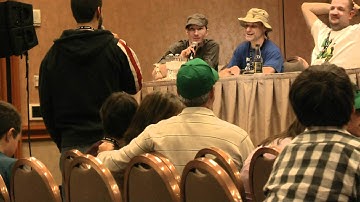 Minecon 2011: Gassy asking questions, Seamus getting rejected.