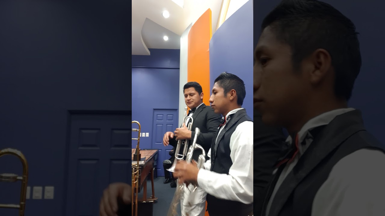 SOBRE LA ROCA 🎼🎺🎺                     Los Seguidores De Jesus 🇬🇹