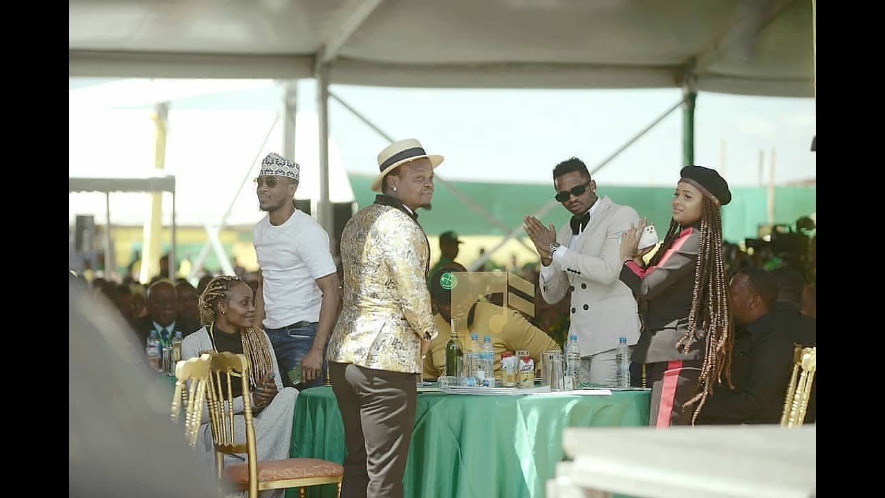 HII NDIYO PICHA YA PAMOJA YA DIAMOND,ALIKIBA NA HARMONIZE KWA MARA YA ...