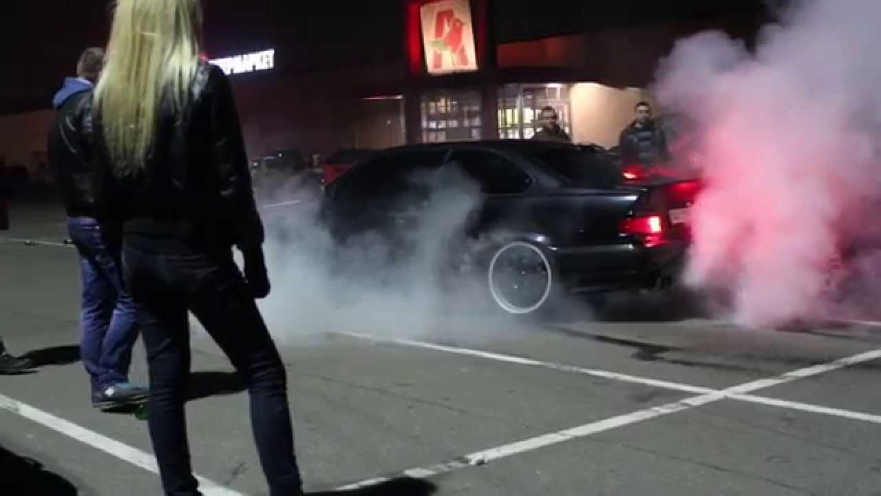 палим резину.  e36club.com.ua