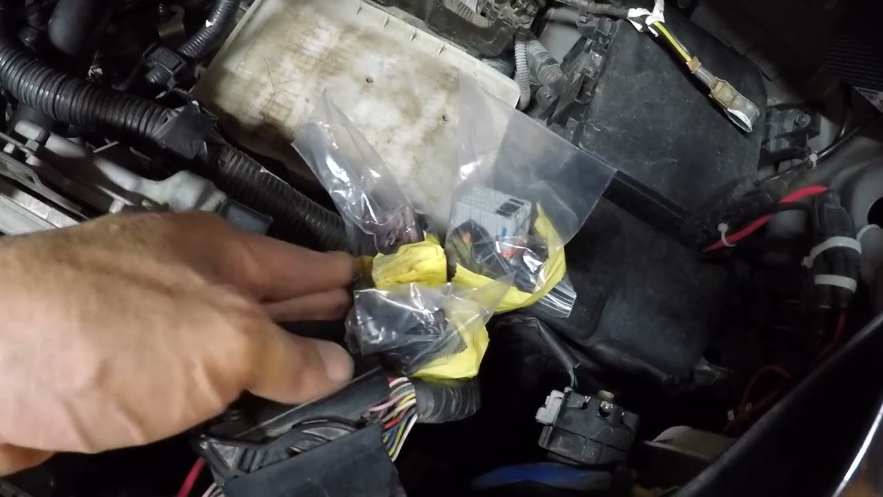 「前編」　日産セレナ　C25　アイドリングで水温上昇⁉　ラジエターファンモーター交換　リフレッシュ整備