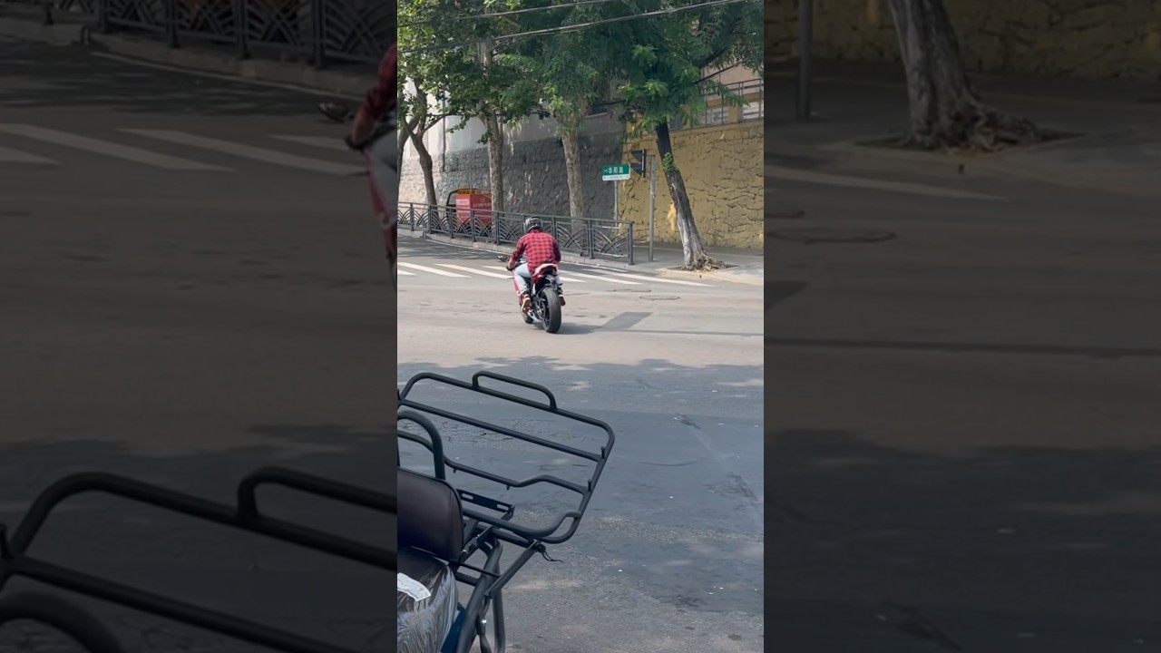 Kove 450rr acceleration sound is insane   