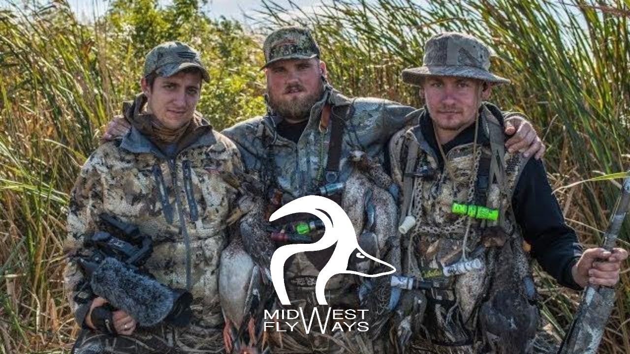 Waterfowl Hunting with Midwest Flyways 2019 YouTube