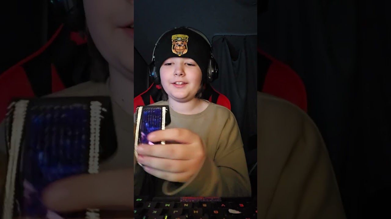 First ASMR Video kinda mid ngl *flashing lights and bloopers! *