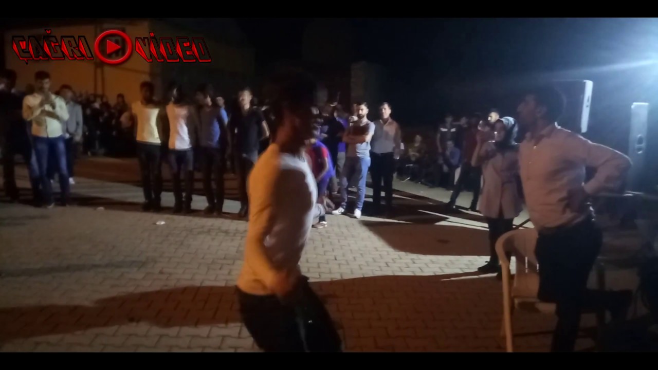 Bingöl'lü gençler ortaya çıkma halay show