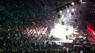 Baba O'riley - Pearl Jam Live - 9/12/2011 Toronto