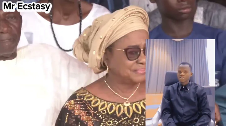 PLent Drama~Former President"!(Olusagun Obasanjo) ask all Traditional Chief to Stand Up nd Greet him