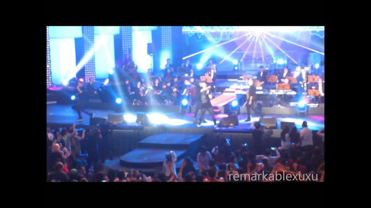 131026 lee mija & friends concert frankfurt - 2pm - hands up