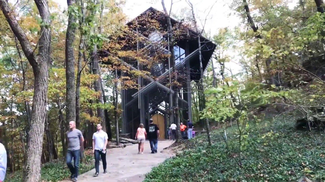 Exploring two glass churches in Arkansas
