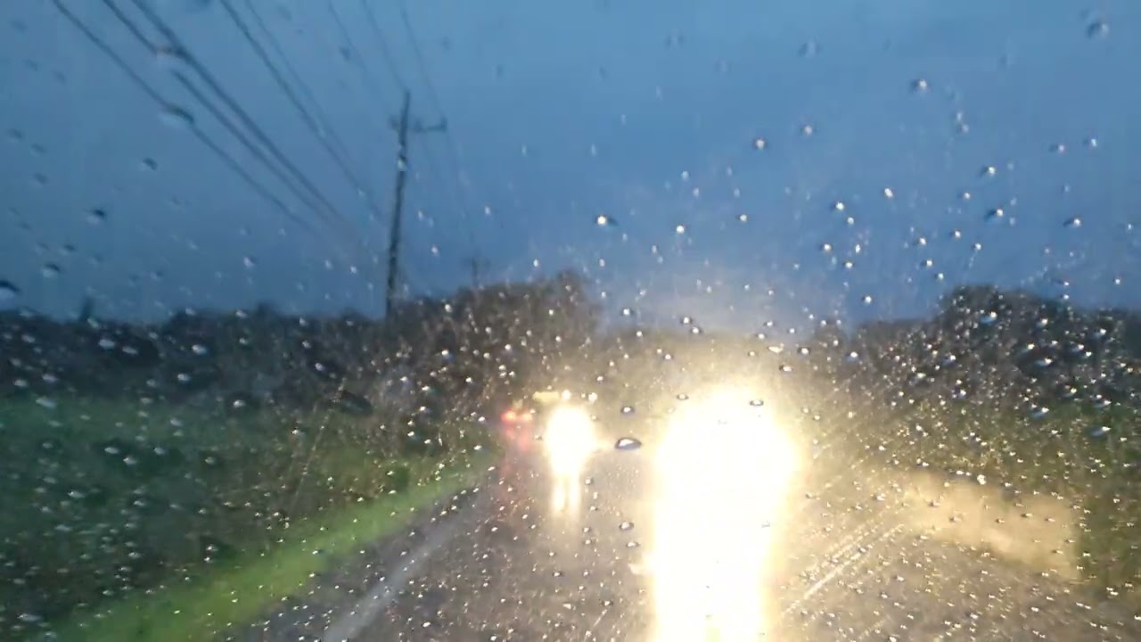 雨 - YouTube