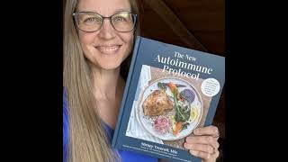 The Modified AIP Diet for Hashimoto’s: What Mickey Trescott Wants Every Patient to Know | Ep. 200