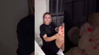 Pretty Girl Puts Her Feet On The Table Tiktok Feet Live