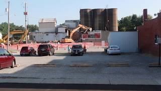 Dewig Elevator - Demolition of the Old Office & Sign