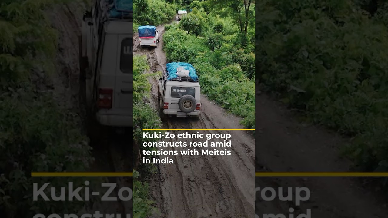 Kuki-Zo ethnic group constructs road amid tensions with Meiteis in India | 101 East #shorts