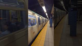 Este Es El Tren E Que Va A Queens Blv St