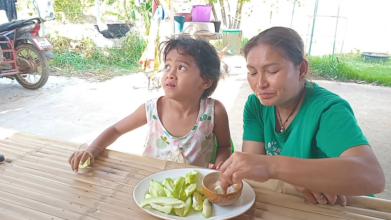 ใหญ่ไปหน้า