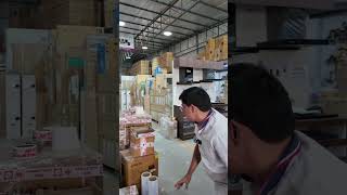 PREMIUM PEOPLE ONLY 😱 | TCL 115” vs Hisense 100” | LUXURY TV LIFE 🔥 #shortsfeed #shorts #smarttv