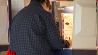 Raw Video: Casting Ballots in Pivotal Florida