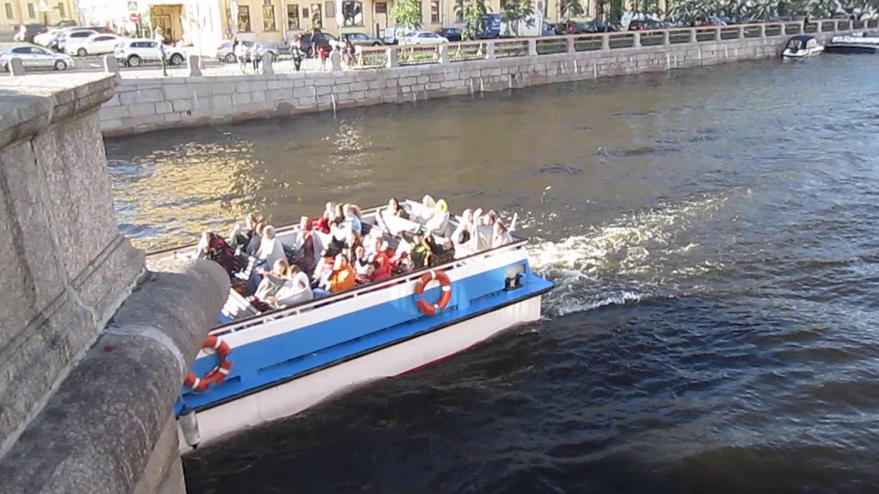 Теплоход волга дискотека