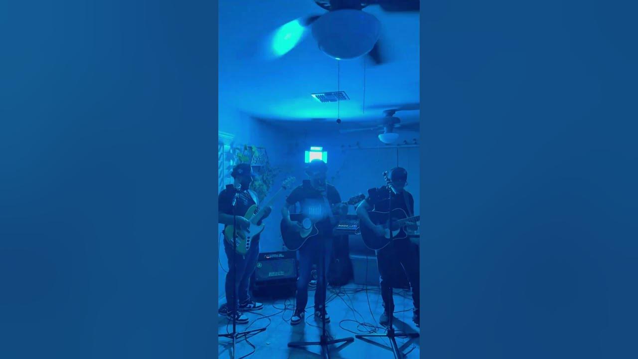 Fuerza Regida - Marlboro Rojo Live Cover #guitar #covermusic #music #requinto #fuerzaregida
