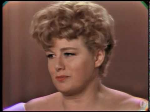 Shelley Winters winning an Oscar for "A Patch of B...