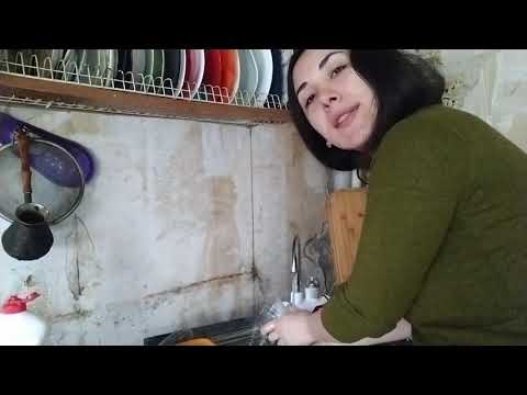 ვრეცხავ ღვინის ჭიქებს // სიფ კრემი ჩემს ტაფას უშველის?/ევიტას თამაშობს ვიშლისთის სკამში