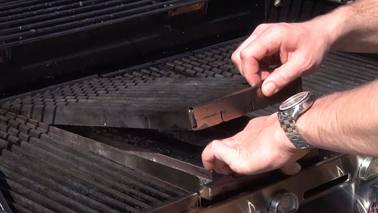 How To Clean Char-Broil Quantum Grill - YouTube