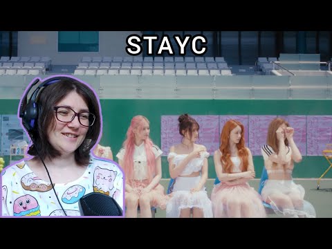 Old Kpop Fan Reaction: STAYC μ€ν
μ΄μ¨ '2 L0VE' MV