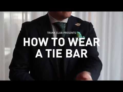 How do you wear a tie clip?