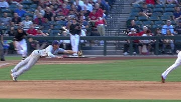 SD@ARI: Myers robs Ahmed with tremendous diving stop