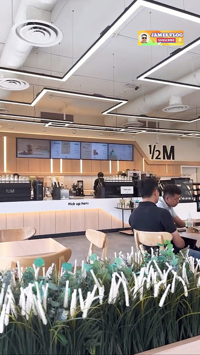 Half Million Coffee Shop in Riyadh #halfmillioncooffee #ksaofw #saudiarabia #amizing #trending