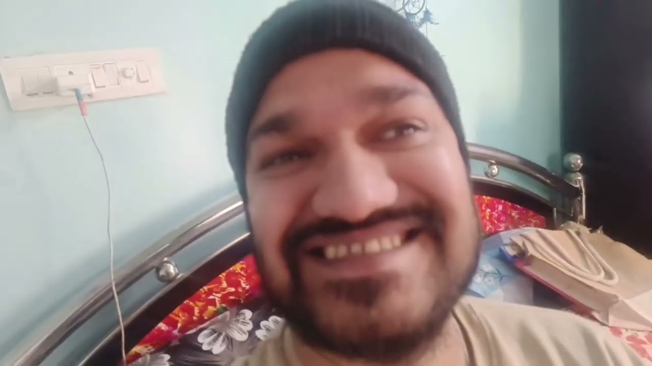 Biwi kisi ki na sune 😁😁