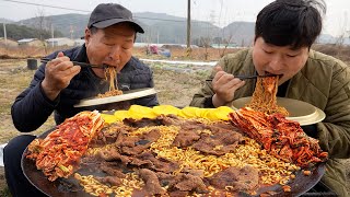 Chapaguri(Ram-don) with Korean beef bottom round & New Kimchi - Mukbang eating show