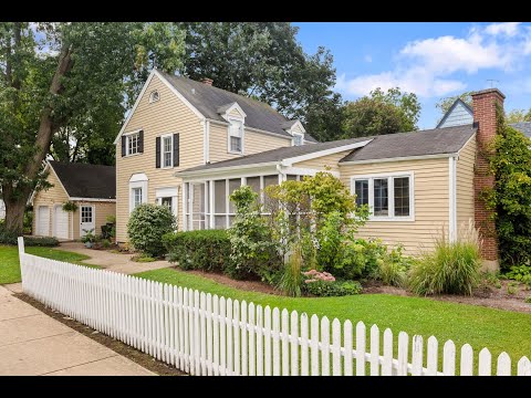 345 E. Russell Street, Barrington, IL home video tour