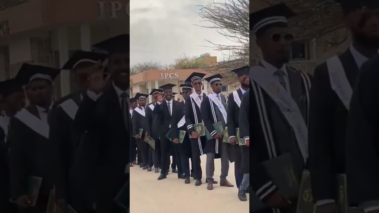 Students of University Of Hargaisa congratulation