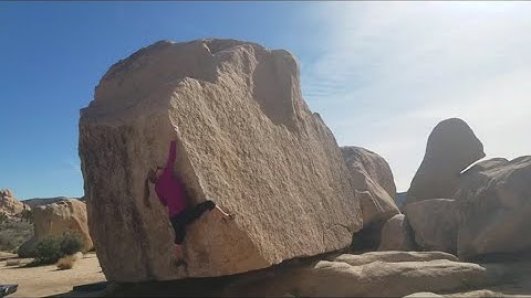 Lechlinski Corner** (V3) Send - Joshua Tree