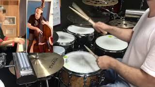 One Minute Portrait - Avishai Cohen by Hiromi ( with myself invited)