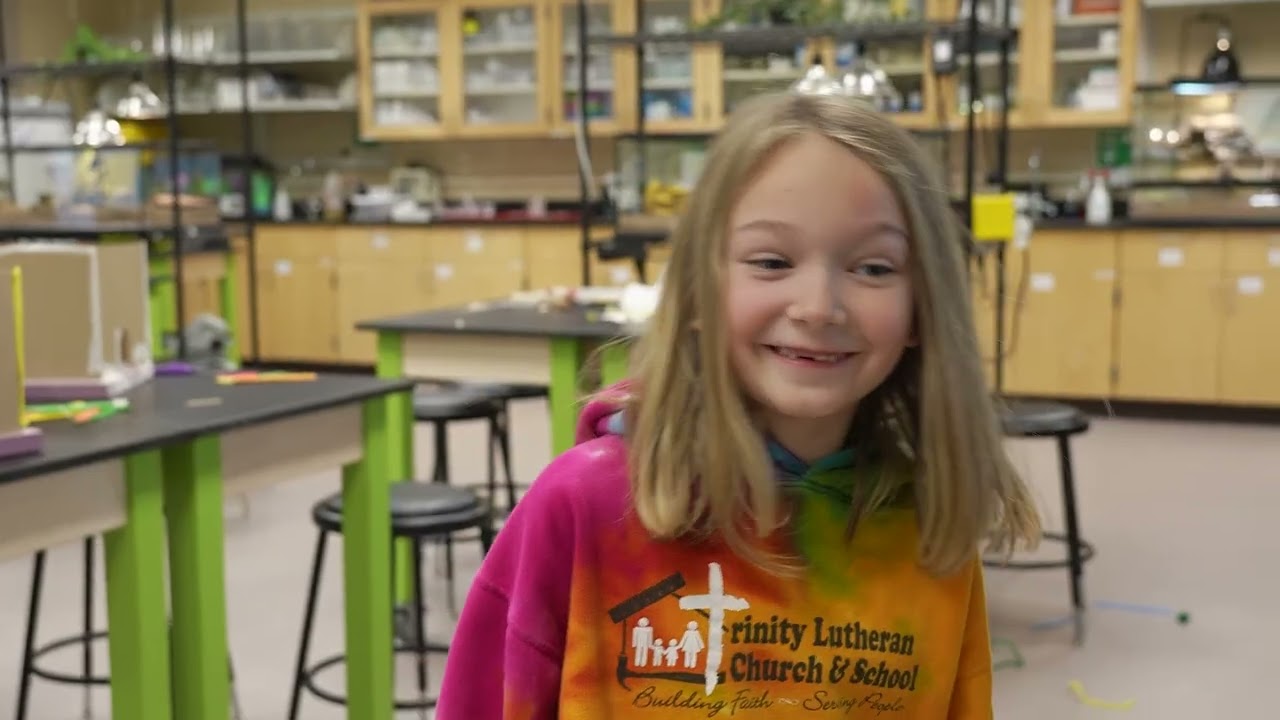 VAI Education's Classroom Field Trips: Blow the House Down!