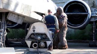 Chewbacca at Work on a X-wing - Disneyland (Recorded on 10/12/ 2019)