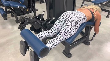 Lying leg curl 1 and 1/4 rep