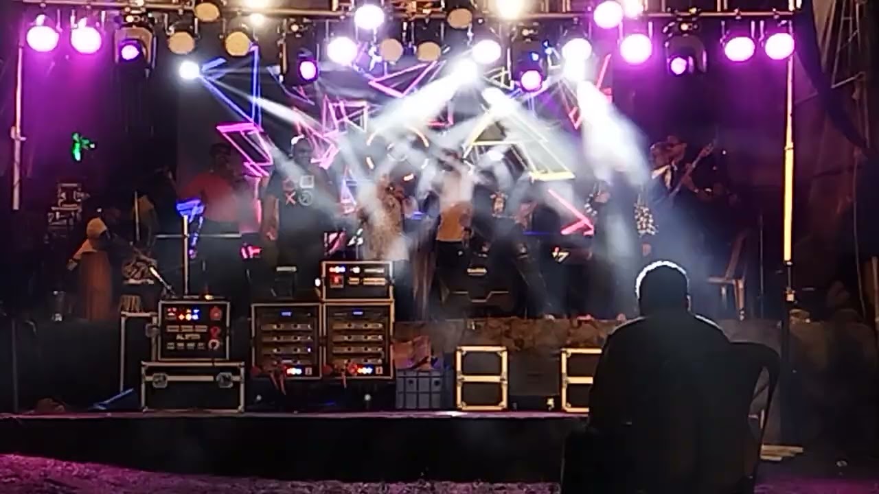 കിടിലൻ ചെയിൻ സോംഗമായി വീണ്ടും ടീം ഡ്രീം വേവ്സ്.......