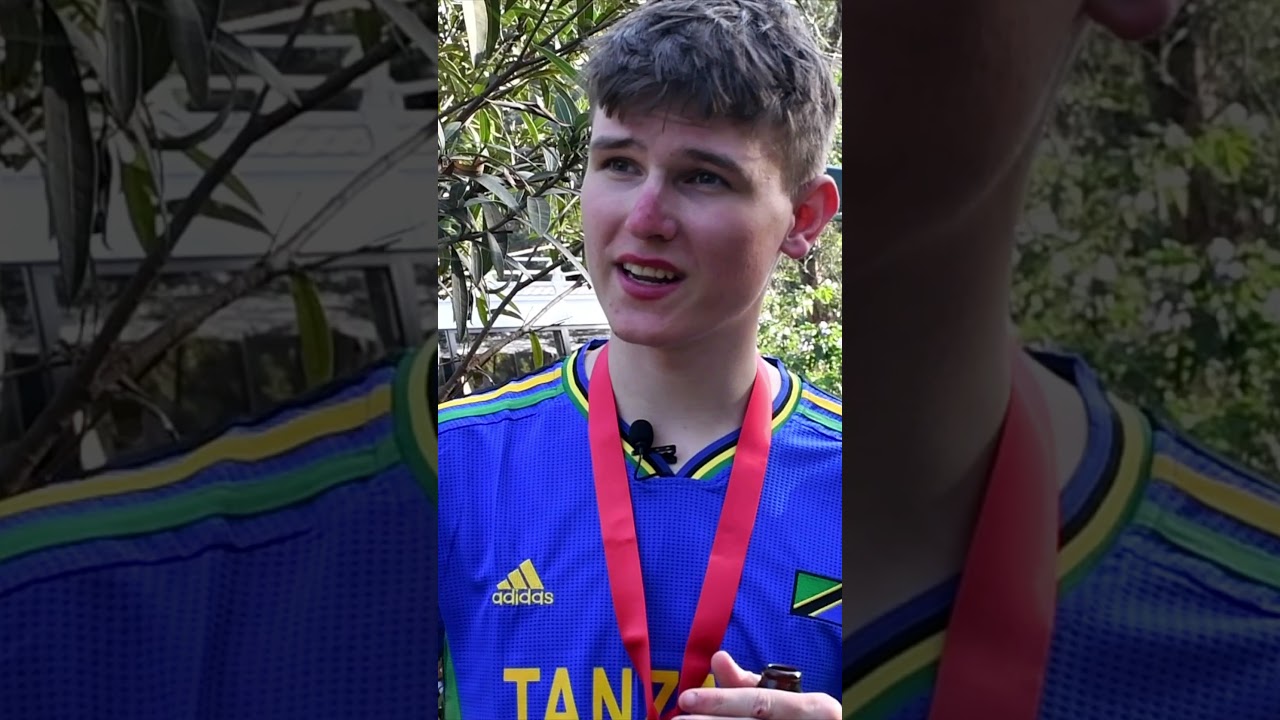 Unforgettable Climb: The Kissing Rock at Barranco Wall 