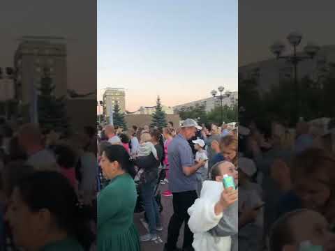 Люди стеснительные в