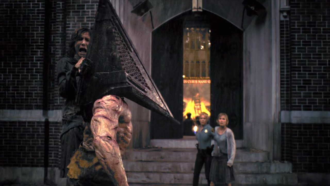 Silent Hill (filme) cena do Pyramid Head 