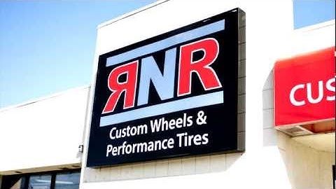 Sign Material - (www.TheSignChef.com) What Do Acrylic Signs Really Look Like Up Close?