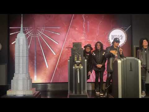 LIVE from the Empire State Building - KISS Visits ESB