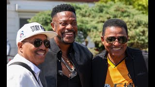 Download Lagu 2300 Jackson Block Party MP3