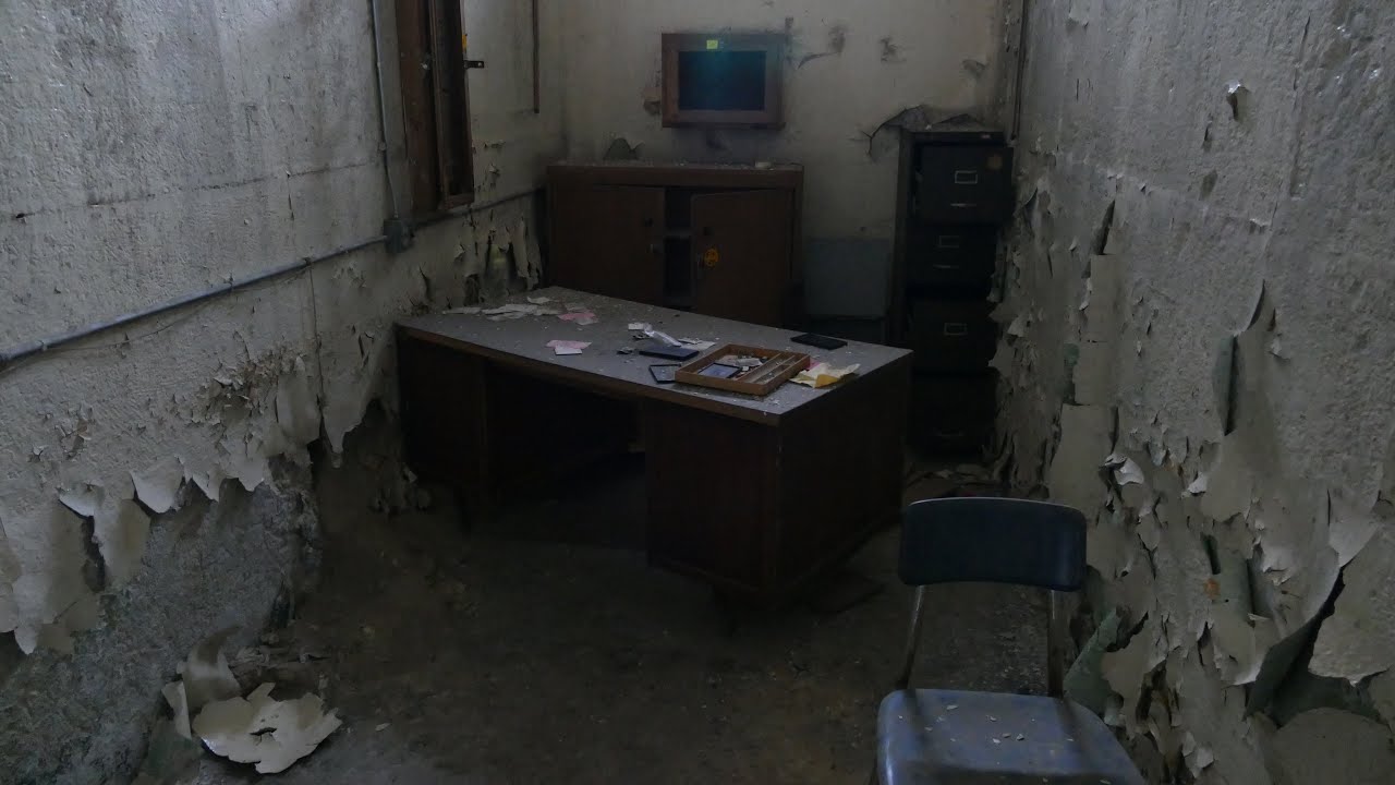 Prison shower , Joliet correctional facility YouTube